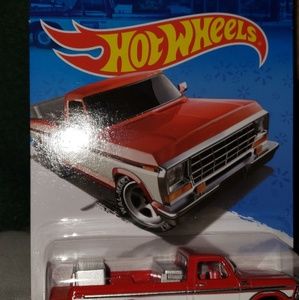 Hot wheels 1979 Ford F-150 with real rubber tires